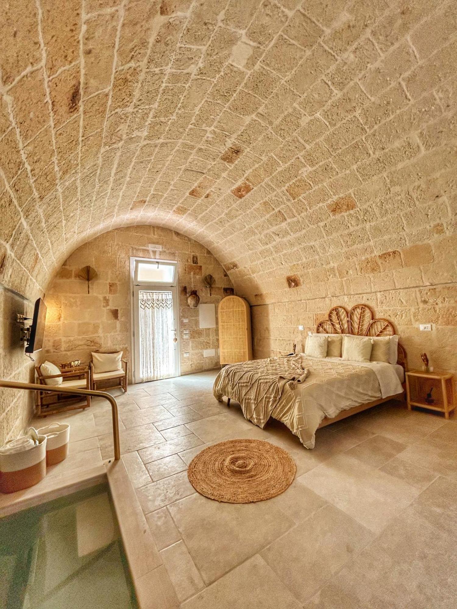 Ginpe Luxury Suite Monopoli Exterior photo